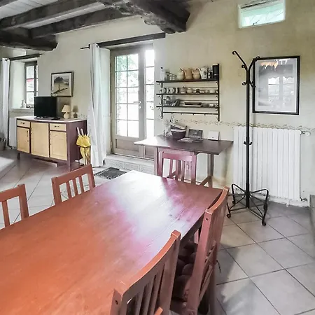 Pet Friendly In Sur Don *